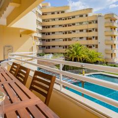 Marina 2BDR Apartment With Balcony & Pool - 5min from beach by LovelyStay