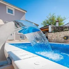 Holiday Home Fradelani
