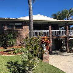 42 Rumbalara Avenue Rainbow Beach