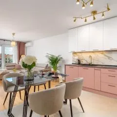 Seaview apartment „Megan“ with sunny terrace