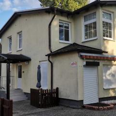 Villa Helga- Ferienwohnung Abendmond mit Terrasse und 2 Schlafzimmern