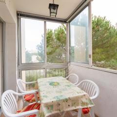 AS20399 - P2 centre ville avec parking privatif dans une résidence à 150m de la plage