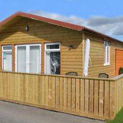 Pet friendly sleeps 6 Chalet Bridlington free elec