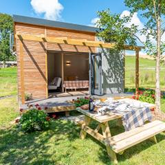 Sunset Cabins at The Oaks Woodland Retreat