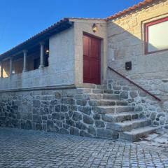 NEW Restored Solar in Villa close to RIVERS and Serra Estrela