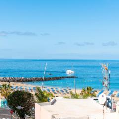 17 LOS CRISTIANOS CENTRAL by the BEACH ,WiFi