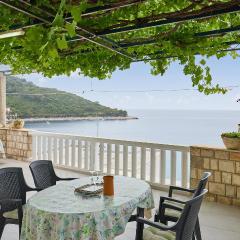 Beautiful Apartment In Saplunara With Wifi And 1 Bedrooms