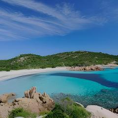 LIGHTBLUE-CELESTE Central Apartment in Porto Rotondo