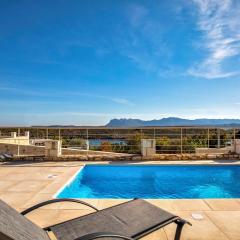 Vagioni Seaside Villa