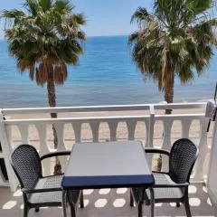 Beach front Esther 5 Villajoyosa VACATION RENTALS FROM 11 NIGHTS
