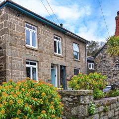 Finest Retreats - Cosy Mousehole Cottage With Sea Views