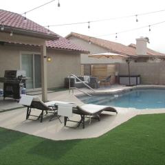 Cozy House with Pool htr, BBQ, near Val Vista Lakes