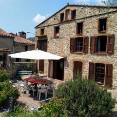 Les Ecuries, traditional stone farmhouse with pool