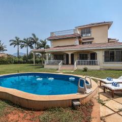 SaffronStays Minerva - 100 percent pet-friendly pool villa with huge lawn