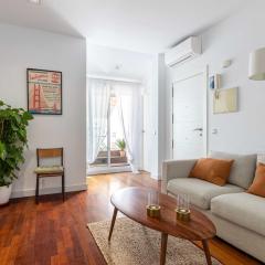 Living4Malaga Suite Flamingo Apartment