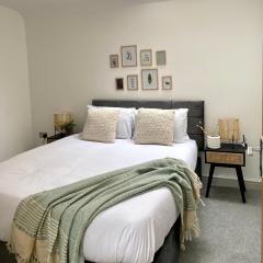 Hounds Gate Luxury Apartments by 1508 Stays