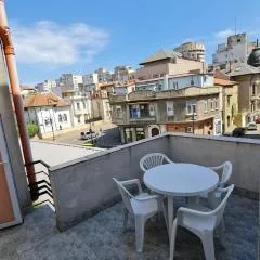 Apartament centru plaja modern