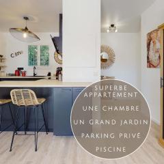 Appartement T2 : Jardin, Piscine, Parking à Sainte-Maxime