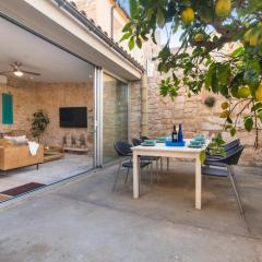 Casa La Limonera. Townhouse with pool for up to 6 persons in Santanyi