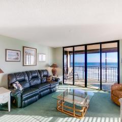 Fantastic home with views of sunrises, sunsets, & dolphins + WiFi & shared pool