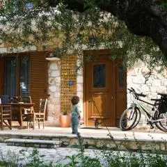 LIORIZA Country Houses