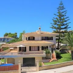 *****Villa de Món max. 8 Personen, Meerblick + Pool