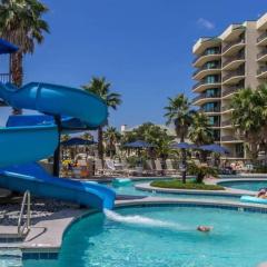 Lighthouse on the Bay 2206- Elegant condo-Lazy River and Bay Views