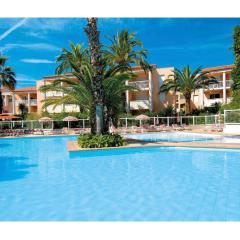 T2 A/C côte d'Azur, piscine, plage á 350m, WIFI
