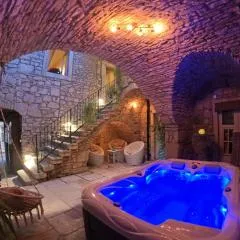 Stone House Hedonia
