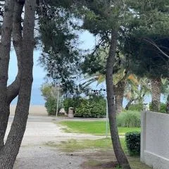 Grand F3 vue mer centre plage proche commerces