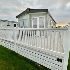 Luxury 3 bedroom caravan between Perranporth and Newquay, Cornwall