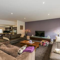 Haven On Harvey - BYO Linen