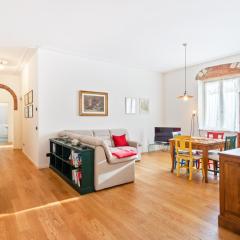 San Vitale Elegant Flat