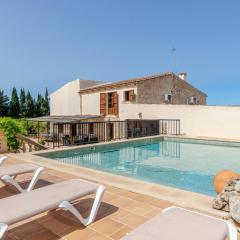 YourHouse Son Morey, villa with private pool, family-friendly