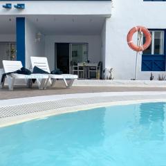 Great location, in the heart of Puerto Del Carmen, Aguazul with VV Licence