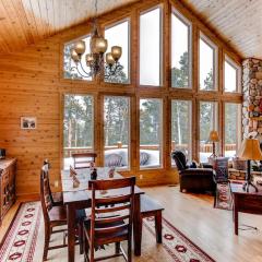 Serene Mountain Cabin Nestled Amongst the Pines - Alpenhaus