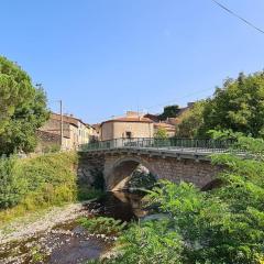 Caudies -Grande maison de village au coeur des châteaux Cathares