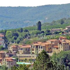 Terrazza Alta--Tuscan condo with large terrace and private garden.