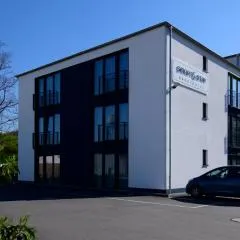 Smart & Stay Aparthotel Saarlouis Lisdorf - Self-Check-In - Free Parking