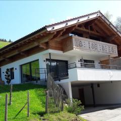 Elegantes Chalet Steinbock für die Zeit zu Zweit