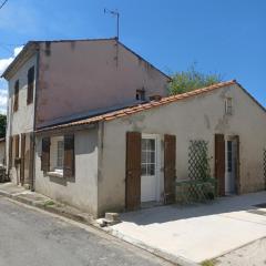 Maison de village entre estuaire et océan