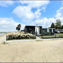 Luxus Cube Meerblick Veluwemeer am Strand in erster Reihe