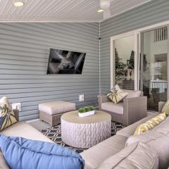 Ocean View Townhome with Outdoor TV and Fire Pit!