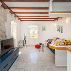 Studio Apartments Old Town Inn and Marko