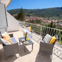 Apartment Franičević with spacious terrace and beautiful view