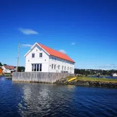 Holiday home bremnes III
