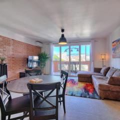 IMMOGROOM - Renovated - Loggia - Clear view - Parking common - AC - Wifi