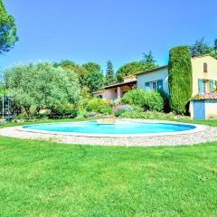 Beautiful Home In Montaren Et St Mediers With Outdoor Swimming Pool, Wifi And 3 Bedrooms