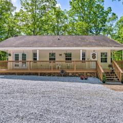 9 Mi to Devils Fork State Park Getaway with Porch!