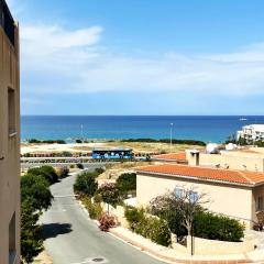 Direct Sea View & Quality Bed - Kings Palace 1 bed